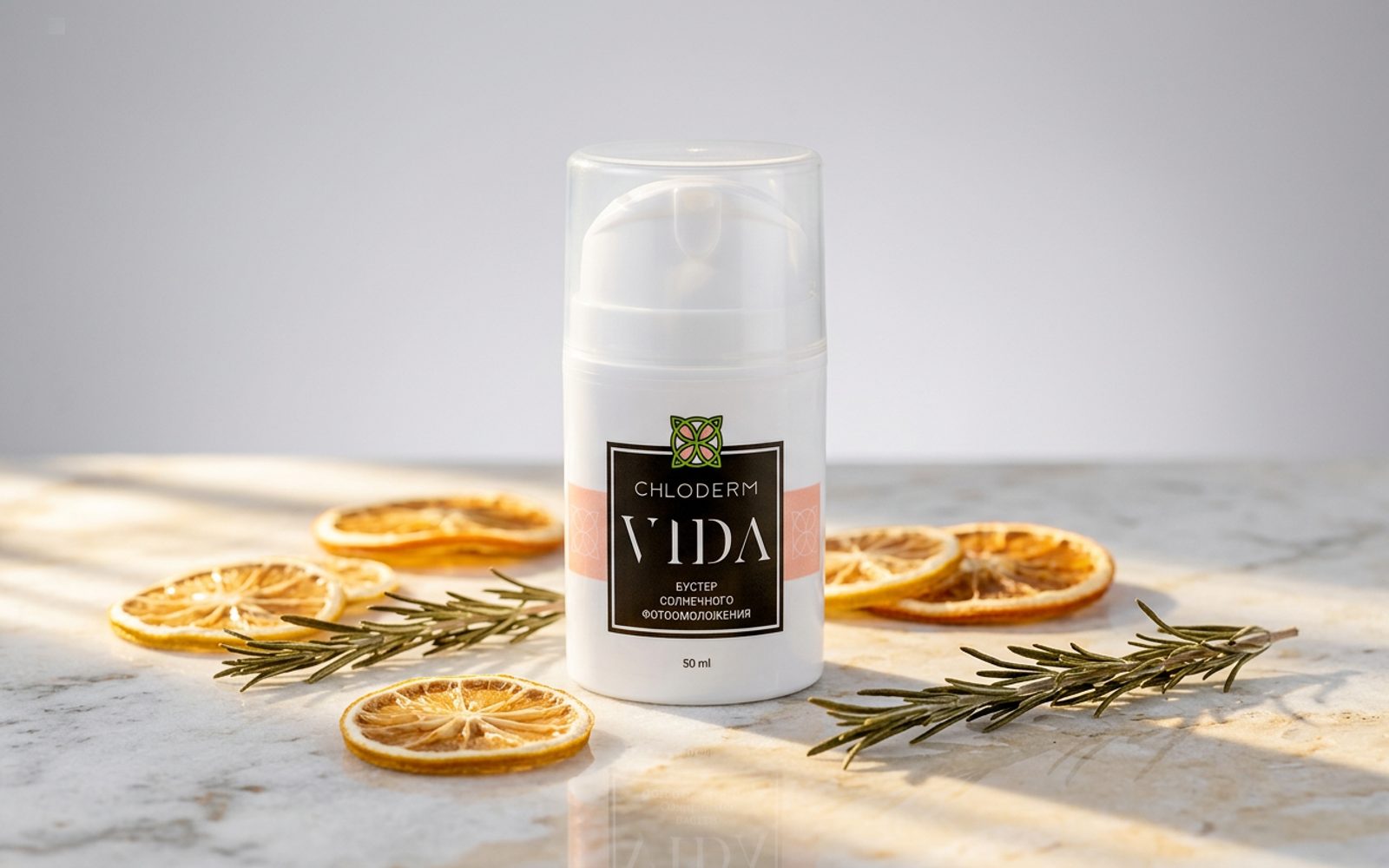 Крем для лица регенерирующий CHLODERM VIDA — предметная съёмка